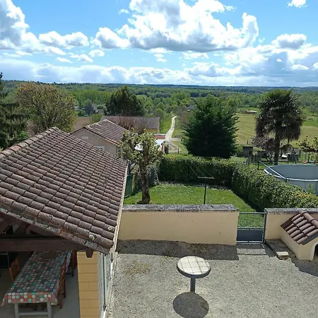 Des Deux Moulins En Périgord *